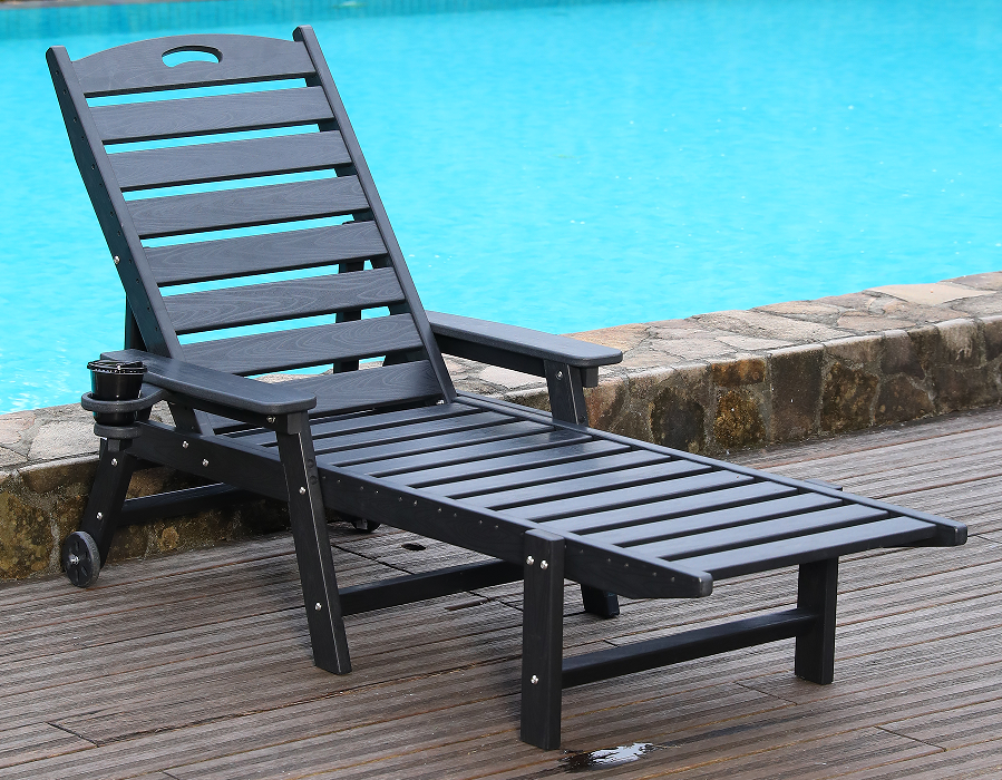 Ponoćno crna Adirondack ležaljka s ručkom od HDPE-a