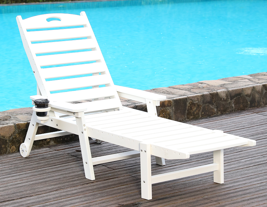 Jarko bijela HDPE solo ležaljka Adirondack